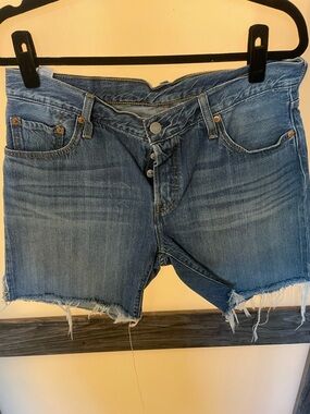 Levi's Blue Denim Jeans with Golden Stitching